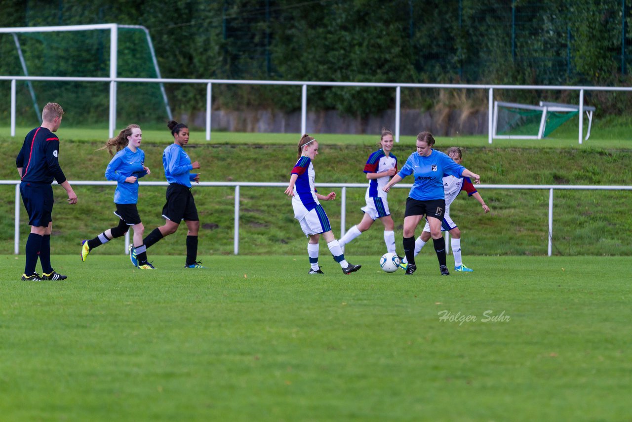 Bild 143 - B-Juniorinnen SV Henstedt Ulzburg - Frauen Bramfelder SV 3 : Ergebnis: 9:0